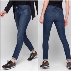 Athleta sculptec high rise jeans 12 medium wash